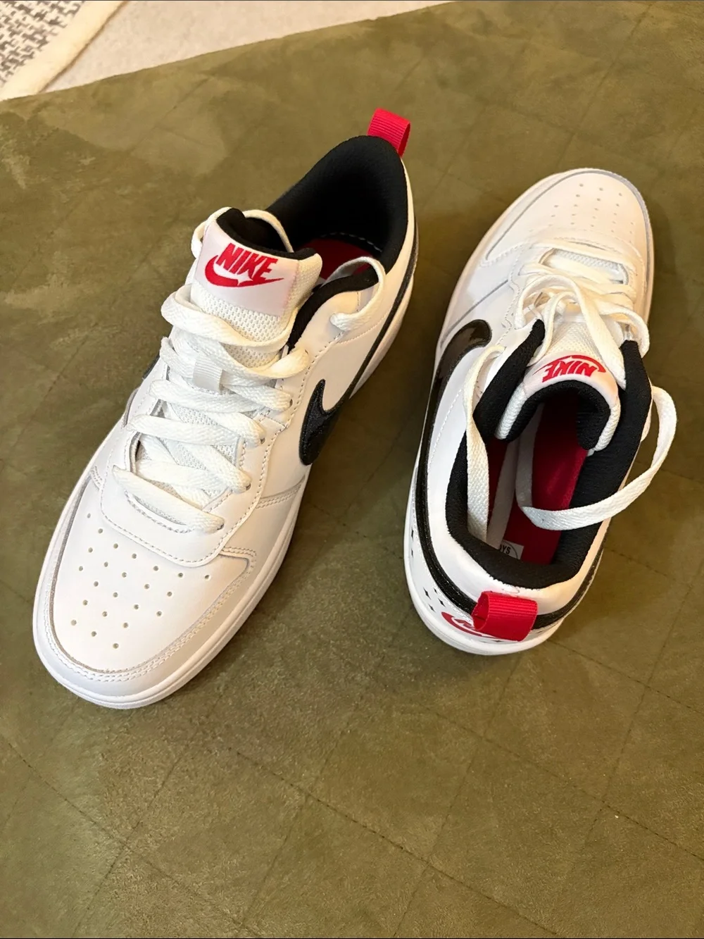 Nike Court Borough Low 2 SE 'White Very Berry' DM0110-100